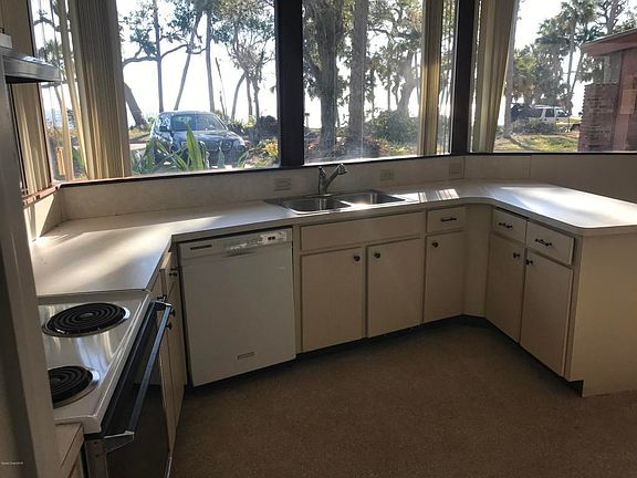 1600 KITCHEN IMG_2521