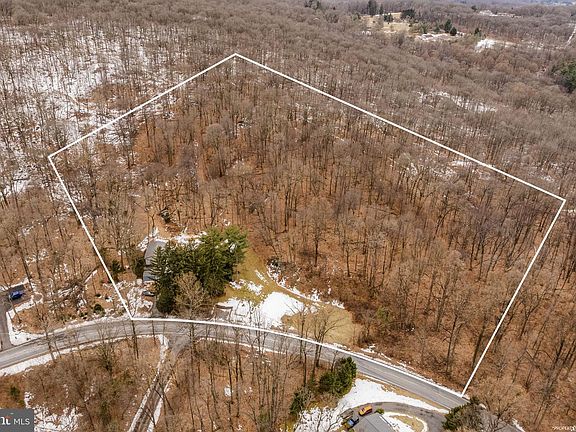 4th image of 2185 Welsh Rd