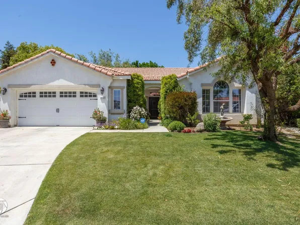 6824 Chinook Falls Dr, Bakersfield, CA 93312
