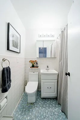 Sold by SBROWNRE LLC | media 6