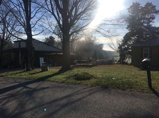 285 Happy Valley Rd, Celina, TN 38551