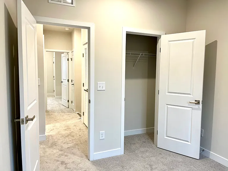 4125 Auburn Oak Ln — Photo 25