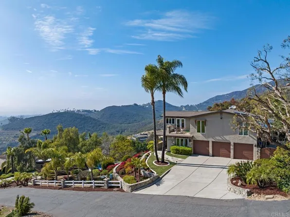 3698 Camino De Las Lomas, Vista, CA 92084