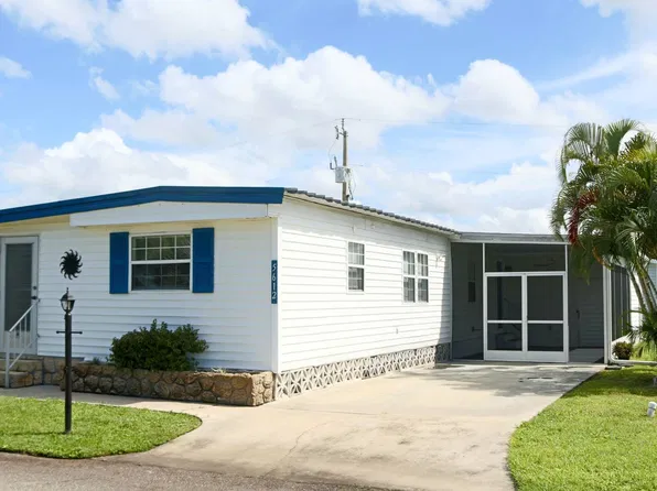 5612 Captain John Smith Loop #22, North Fort Myers, FL 33917