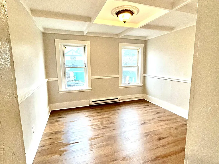 18 Lafayette St #3 — Photo 8