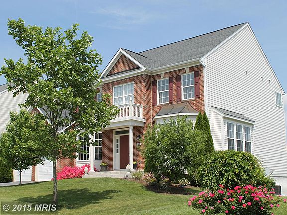 2nd image of 243 Rebecca Dr