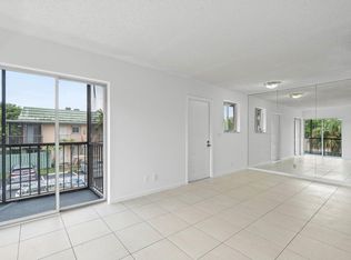 1805 Fairview Villas Dr APT 4, West Palm Beach, FL 33406