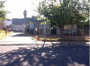 2722 Fairfield St, Sacramento, CA 95815