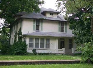 700 S Main St, Windsor, MO 65360