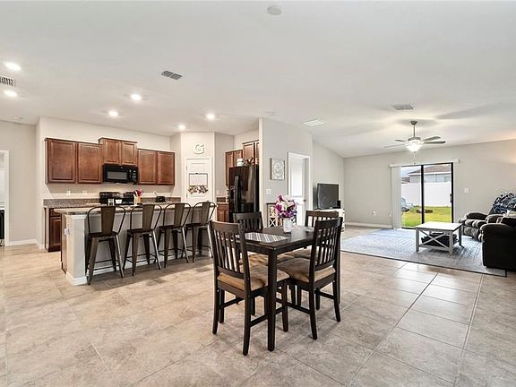 4th image of 14116 Covert Green Pl