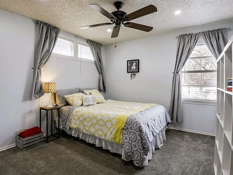 2205 Prestonwood Dr — Photo 29