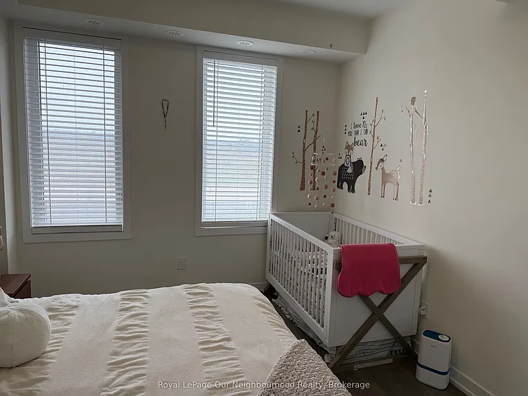 160 Densmore Rd #202 — Photo 11