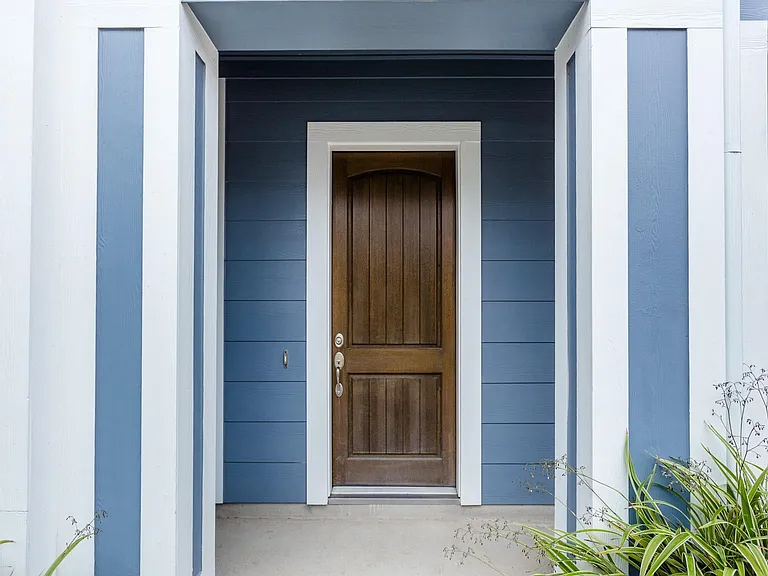 2413 Detering St — Photo 38