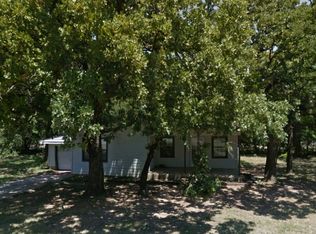 4625 Leonard St, Forest Hill, TX 76119