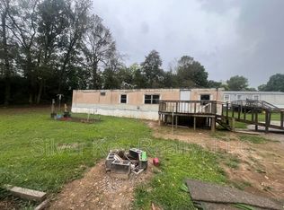 285 County Farm Rd, Madisonville, TN 37354