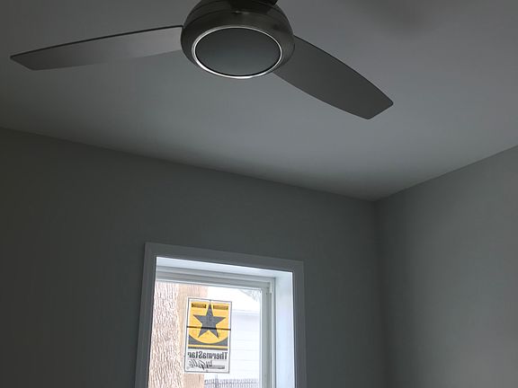 4th image of 242 Springdale Dr