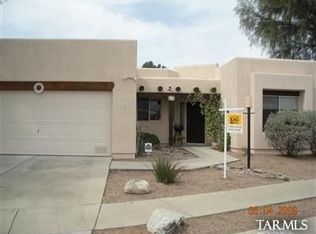 7670 E Desert Arbors St, Tucson, AZ 85715