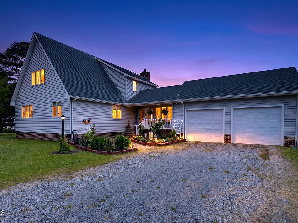 1st image of 556 Mallard Cove