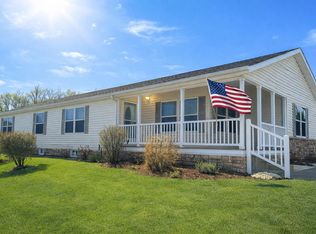 5261 Autumn Hill Dr, Kalamazoo, MI 49004