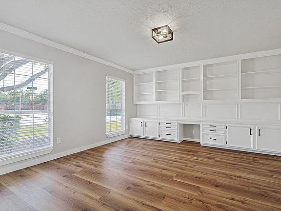 3rd image of 7501 Hughes Dr