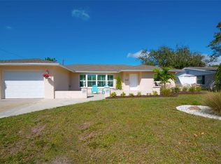 417 Peppertree Rd, Venice, FL 34293