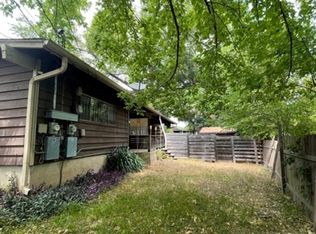 2511 Sherwood Ln #B, Austin, TX 78704