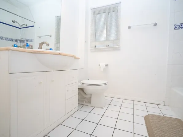 Apt Palm, 1604-1606 S Palm Ave #1604-1/2, Alhambra, CA 91803