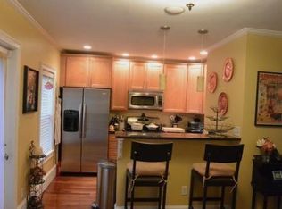 681 E 5th St #3, Boston, MA 02127