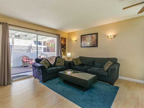 3rd image of 5260 Norway Dr