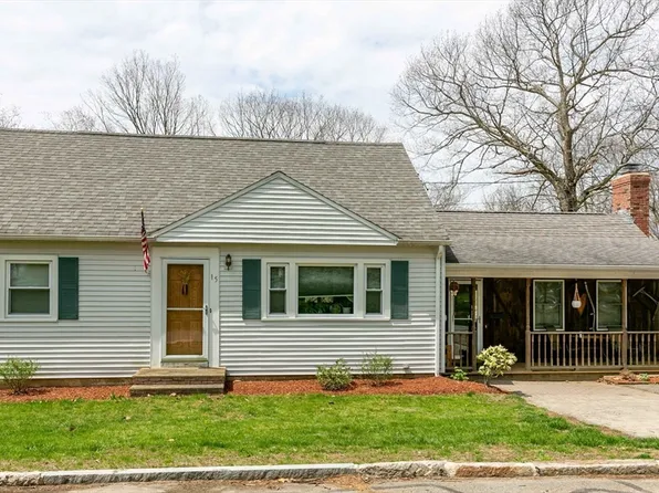 15 Sunset Dr, Leicester, MA 01524