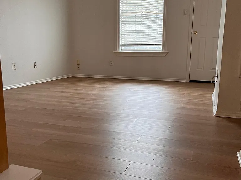 5232 Goodman Dr — Photo 26