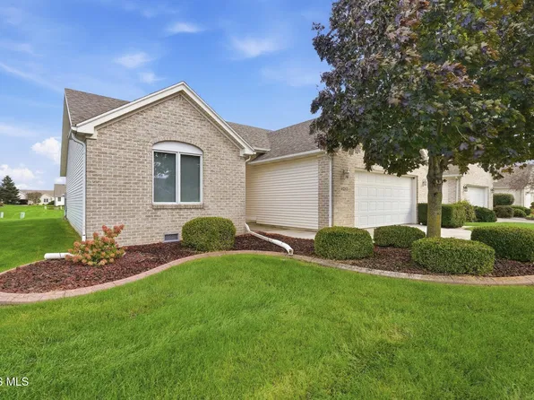 4255 Waterbend Dr W, Maumee, OH 43537
