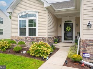 46 Fairway Dr, Ocean View, DE 19970