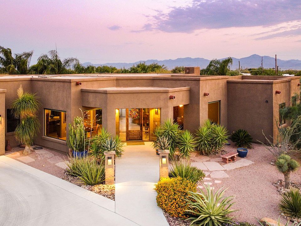 1st image of 11160 N Camino De La Tierra