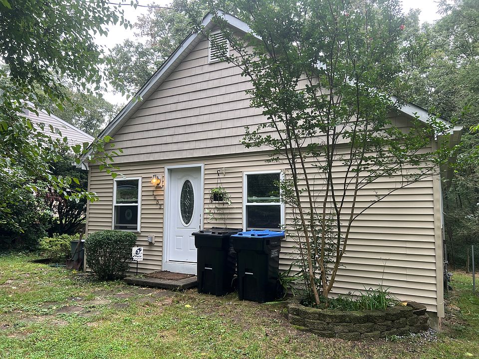 1st image of 1653 Lake Ave