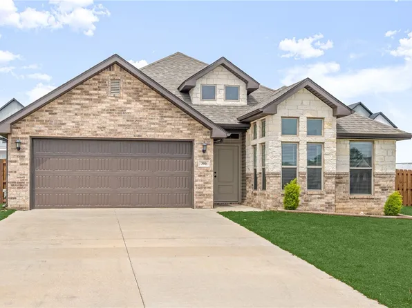 300 Fox Cir, Pea Ridge, AR 72751