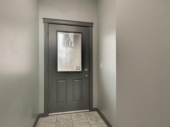 3rd image of 4900 62nd St #18