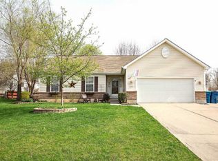 2038 Whispering Willow Ln, Amelia, OH
