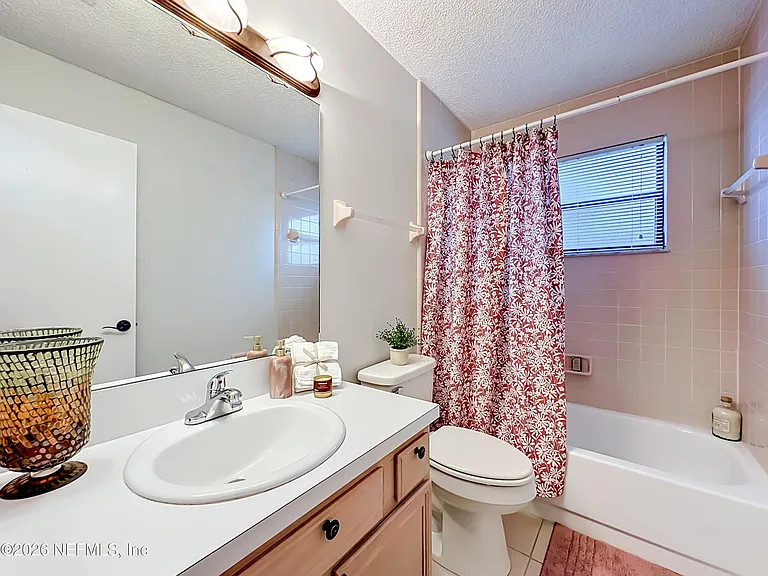 341 Hickory Hollow Dr N — Photo 18