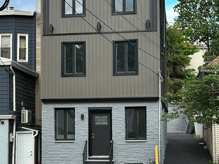 92 Bloomfield Ave #1 — Photo 6