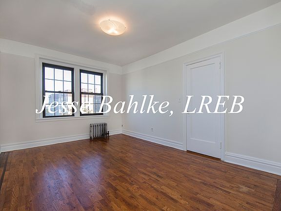 3rd image of 2590 35th St APT 6H