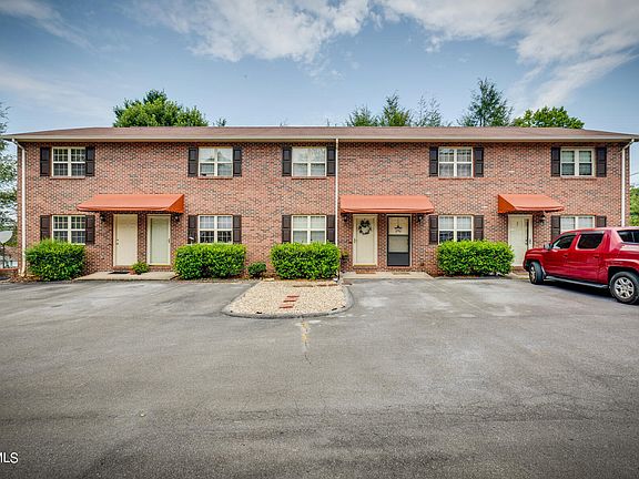 2nd image of 405 Ketron Ln APT 5