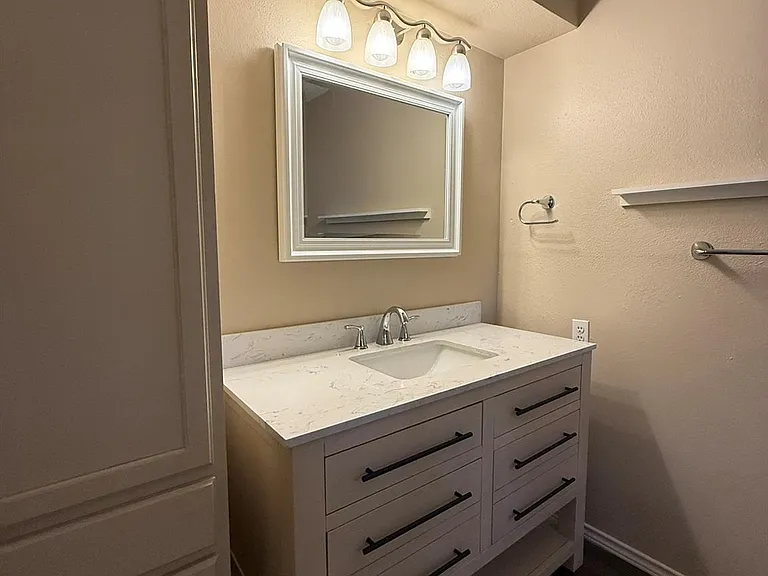 5906 Mountainclimb Dr — Photo 24