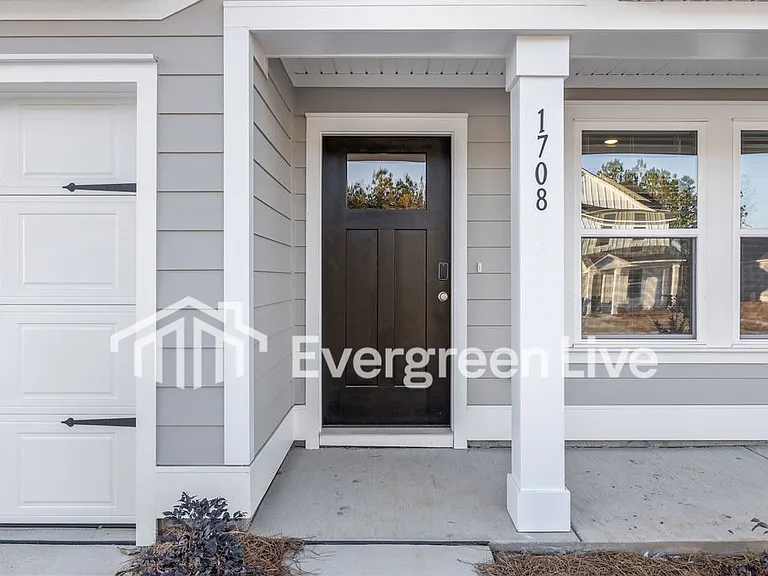 1708 King Oaks Loop — Photo 4