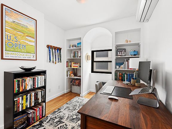 3rd image of 513 Vanderbilt Ave #2