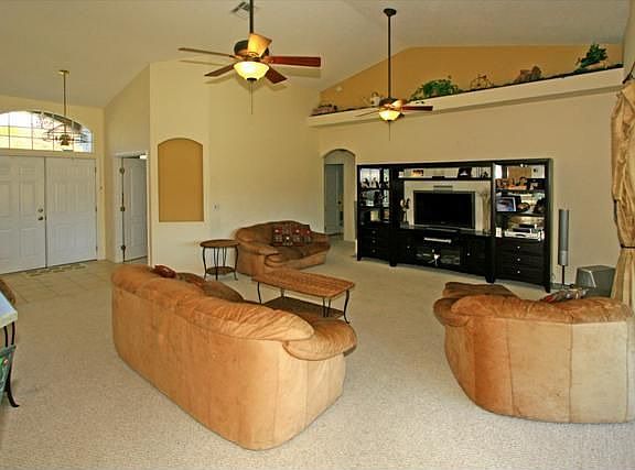2nd image of 11224 Crooked River Ct