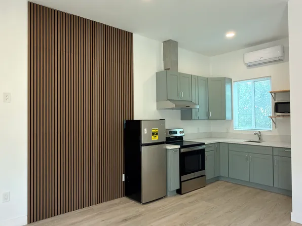 2029 E Washington Ave #B, Escondido, CA 92027