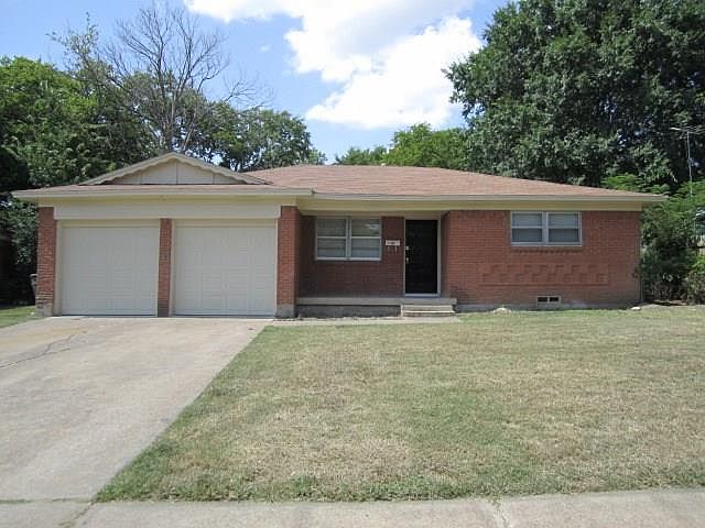 1st image of 9421 Bluffcreek Dr