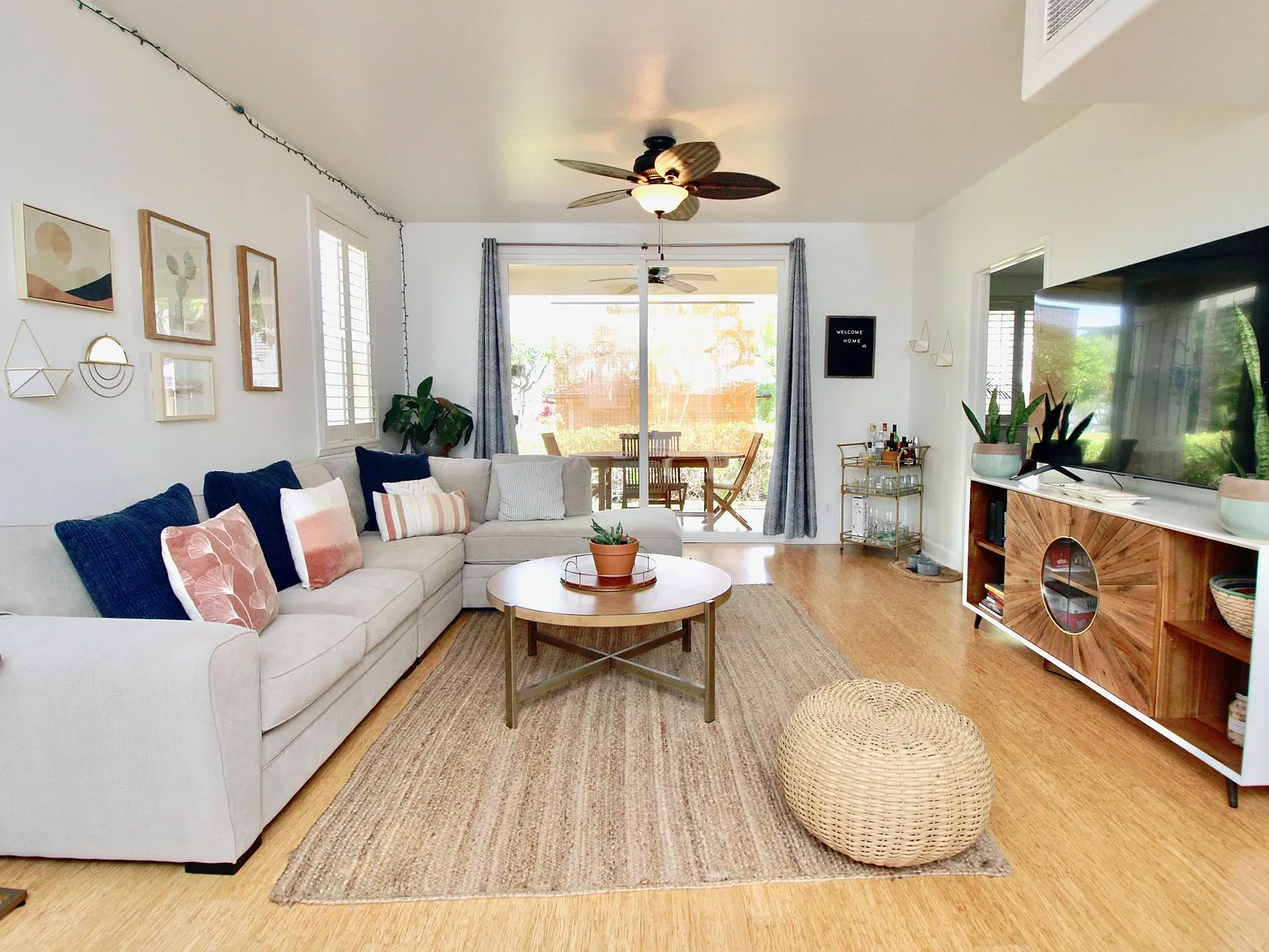2 bed, 1250 sqft, $5,500 — Photo 2