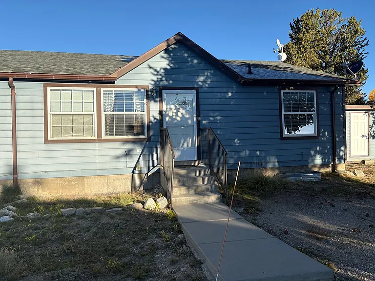 711 Clark Street Duplex — Photo 1